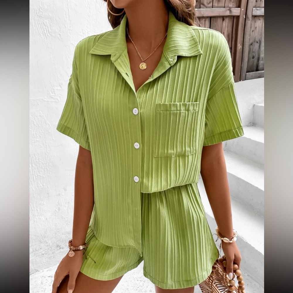 Green Ribbed Button-Up Shirt and Shorts Set